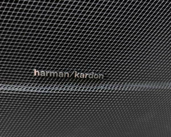 Черный Мерседес С Класс, объемом двигателя 5.46 л и пробегом 322 тыс. км за 15000 $, фото 7 на Automoto.ua