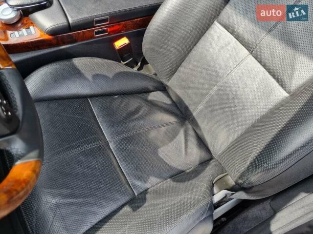 Чорний Мерседес С Клас, об'ємом двигуна 5.5 л та пробігом 203 тис. км за 11400 $, фото 6 на Automoto.ua