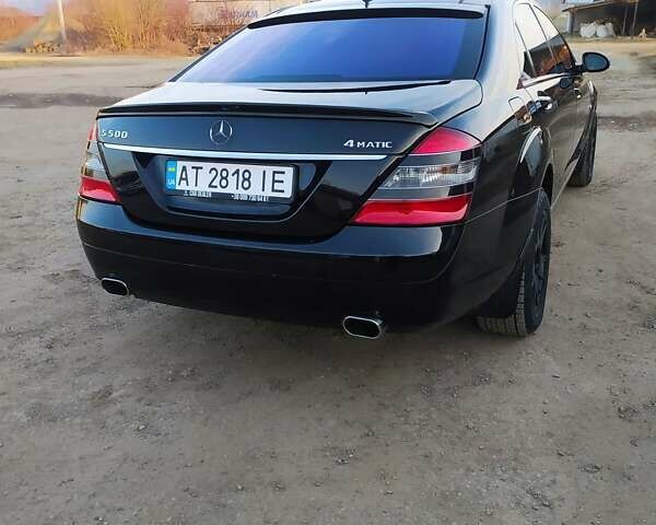 Чорний Мерседес С Клас, об'ємом двигуна 5.5 л та пробігом 201 тис. км за 13500 $, фото 4 на Automoto.ua