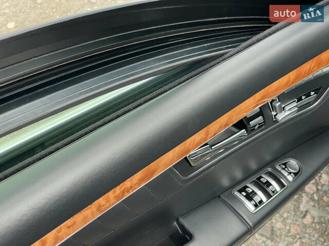 Черный Мерседес С Класс, объемом двигателя 5.5 л и пробегом 117 тыс. км за 49990 $, фото 23 на Automoto.ua