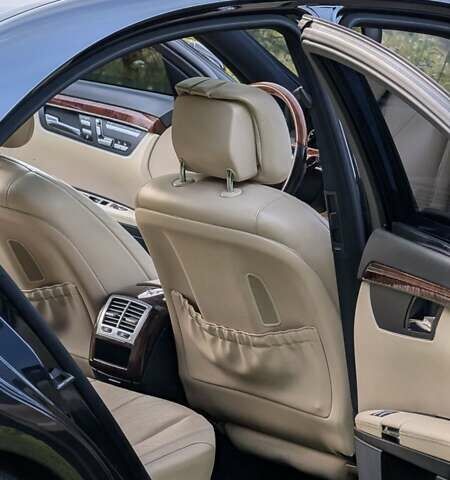 Чорний Мерседес С Клас, об'ємом двигуна 2.99 л та пробігом 375 тис. км за 11499 $, фото 28 на Automoto.ua