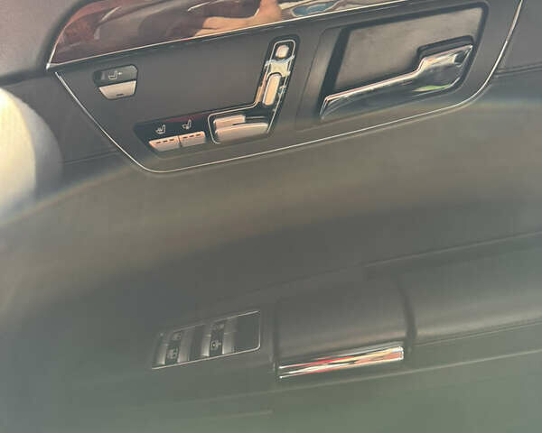 Мерседес С Клас 2008 у Києві на Automoto.ua Чорний Мерседес С Клас, об'ємом двигуна 5.51 л та пробігом 254 тис. км за 11000 $, фото 14 на Automoto.ua