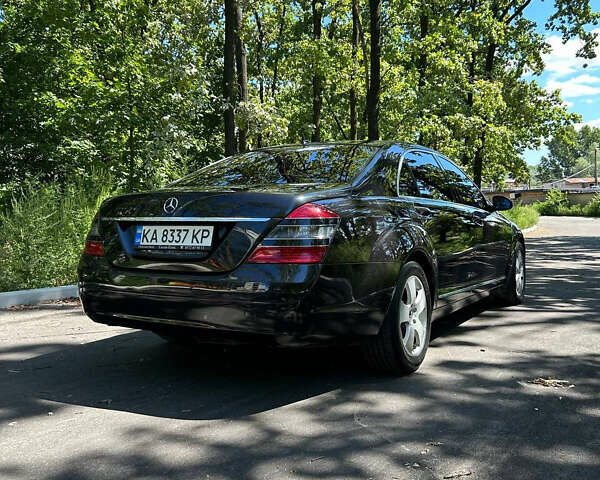 Чорний Мерседес С Клас, об'ємом двигуна 4.66 л та пробігом 587 тис. км за 9000 $, фото 3 на Automoto.ua