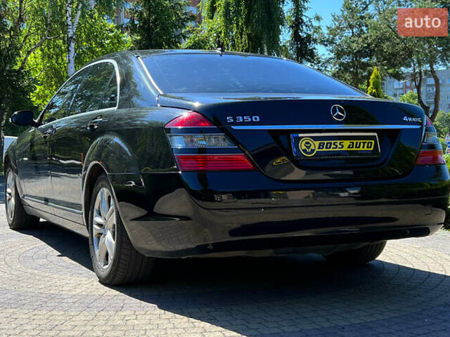 Черный Мерседес С Класс, объемом двигателя 3.5 л и пробегом 315 тыс. км за 10600 $, фото 4 на Automoto.ua
