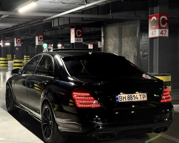 Черный Мерседес С Класс, объемом двигателя 5.5 л и пробегом 290 тыс. км за 12999 $, фото 8 на Automoto.ua