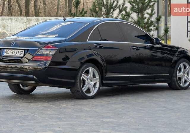 Черный Мерседес С Класс, объемом двигателя 2.99 л и пробегом 375 тыс. км за 10999 $, фото 10 на Automoto.ua