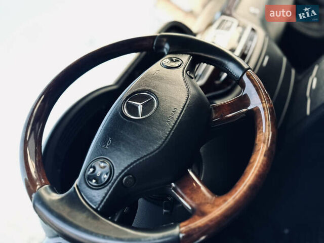 Черный Мерседес С Класс, объемом двигателя 5.5 л и пробегом 210 тыс. км за 12900 $, фото 35 на Automoto.ua