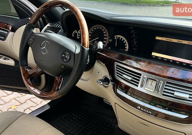 Мерседес С Клас 2008 у Чернівцях на Automoto.ua Чорний Мерседес С Клас, об'ємом двигуна 3.5 л та пробігом 273 тис. км за 11800 $, фото 29 на Automoto.ua