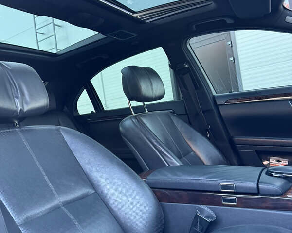 Чорний Мерседес С Клас, об'ємом двигуна 2.99 л та пробігом 318 тис. км за 13400 $, фото 12 на Automoto.ua