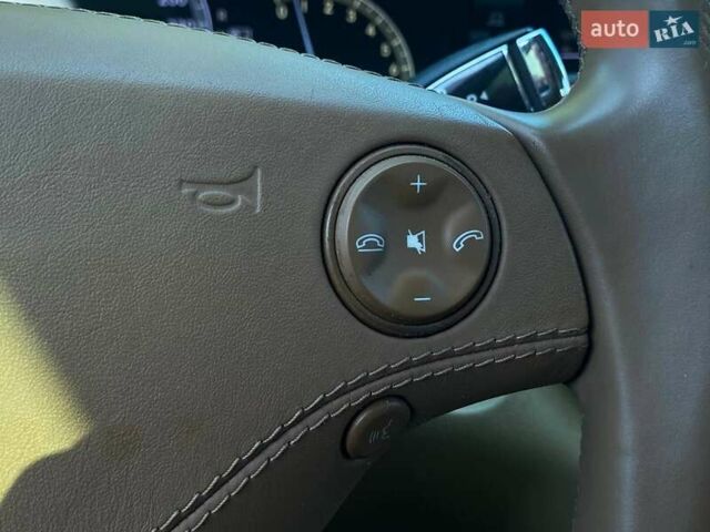 Черный Мерседес С Класс, объемом двигателя 5.46 л и пробегом 206 тыс. км за 14490 $, фото 25 на Automoto.ua