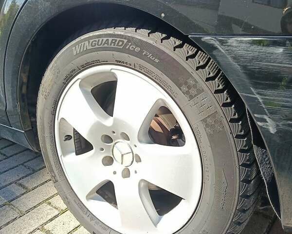 Чорний Мерседес С Клас, об'ємом двигуна 3.5 л та пробігом 243 тис. км за 14000 $, фото 21 на Automoto.ua