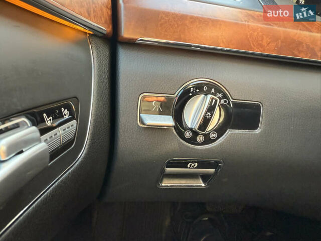 Черный Мерседес С Класс, объемом двигателя 3.5 л и пробегом 164 тыс. км за 12400 $, фото 23 на Automoto.ua