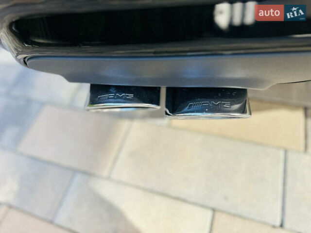 Черный Мерседес С Класс, объемом двигателя 5.5 л и пробегом 210 тыс. км за 12900 $, фото 115 на Automoto.ua