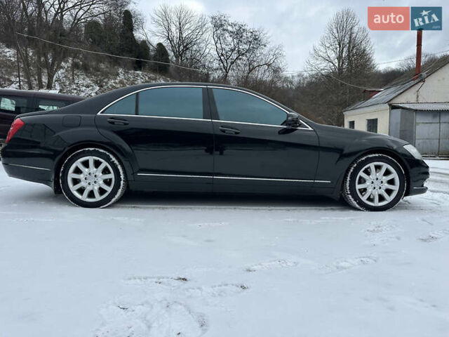Чорний Мерседес С Клас, об'ємом двигуна 5.46 л та пробігом 129 тис. км за 17000 $, фото 4 на Automoto.ua