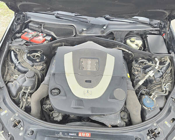 Чорний Мерседес С Клас, об'ємом двигуна 5.5 л та пробігом 260 тис. км за 12999 $, фото 9 на Automoto.ua