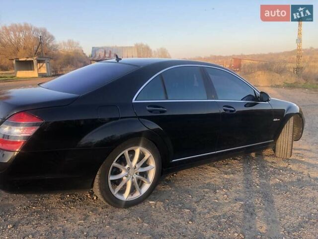Чорний Мерседес С Клас, об'ємом двигуна 4.7 л та пробігом 197 тис. км за 9999 $, фото 8 на Automoto.ua