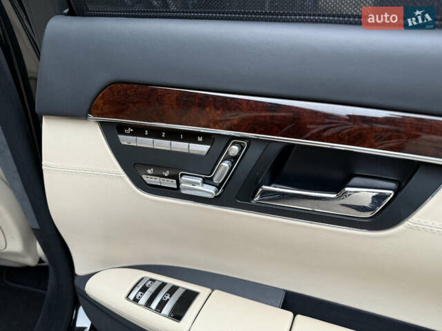 Чорний Мерседес С Клас, об'ємом двигуна 5.5 л та пробігом 243 тис. км за 12999 $, фото 36 на Automoto.ua