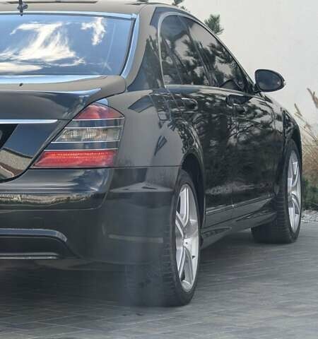 Черный Мерседес С Класс, объемом двигателя 2.99 л и пробегом 375 тыс. км за 10999 $, фото 13 на Automoto.ua