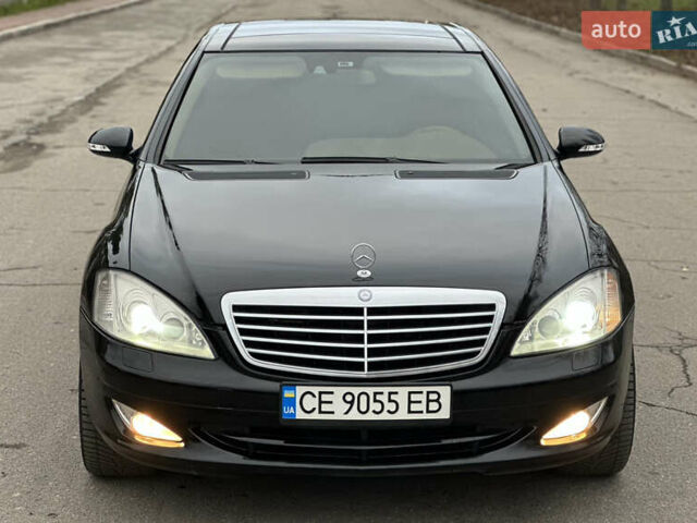 Черный Мерседес С Класс, объемом двигателя 5.5 л и пробегом 238 тыс. км за 10000 $, фото 50 на Automoto.ua