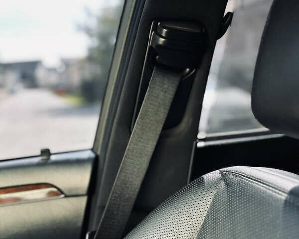 Мерседес С Класс 2008 в Тячеве на Automoto.ua Черный Мерседес С Класс, объемом двигателя 5.5 л и пробегом 210 тыс. км за 13450 $, фото 37 на Automoto.ua