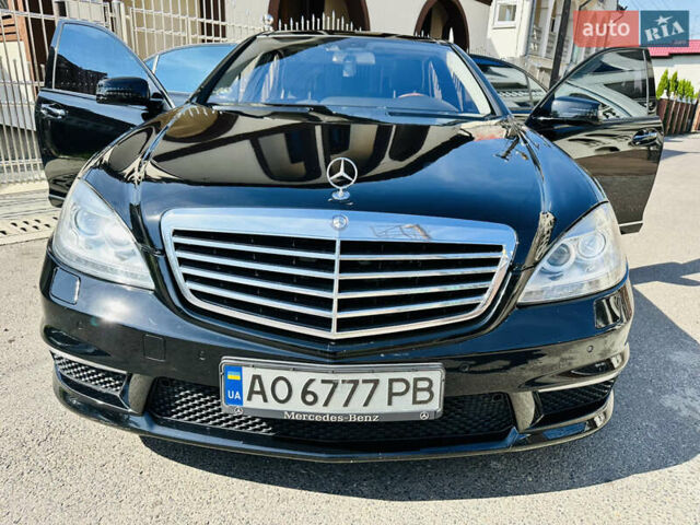 Мерседес С Класс 2008 в Тячеве на Automoto.ua Черный Мерседес С Класс, объемом двигателя 5.5 л и пробегом 210 тыс. км за 13450 $, фото 54 на Automoto.ua