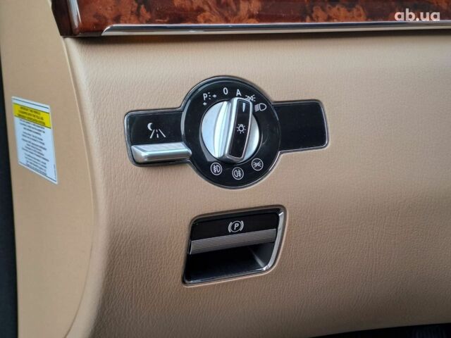 Черный Мерседес С Класс, объемом двигателя 5.5 л и пробегом 261 тыс. км за 10490 $, фото 11 на Automoto.ua