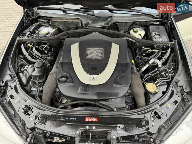 Чорний Мерседес С Клас, об'ємом двигуна 5.46 л та пробігом 245 тис. км за 8500 $, фото 29 на Automoto.ua