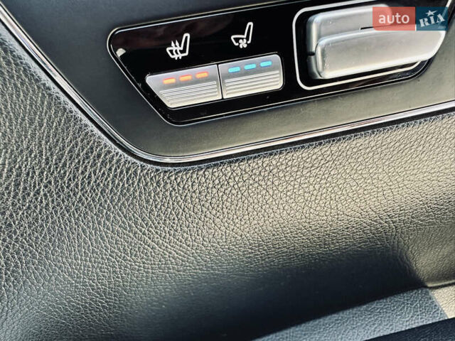 Черный Мерседес С Класс, объемом двигателя 5.5 л и пробегом 210 тыс. км за 12900 $, фото 12 на Automoto.ua