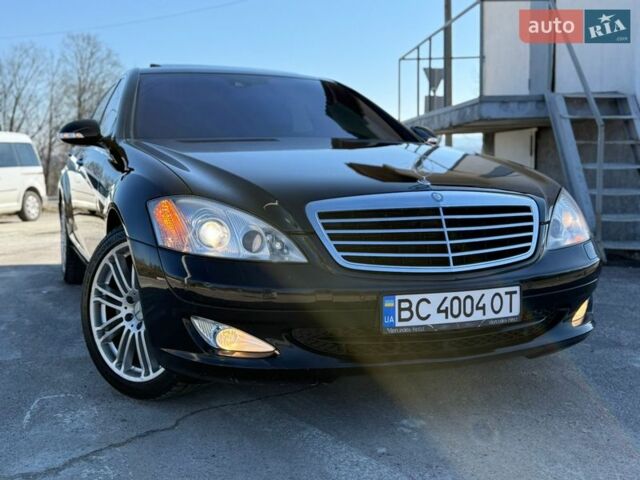 Черный Мерседес С Класс, объемом двигателя 3.5 л и пробегом 188 тыс. км за 12000 $, фото 15 на Automoto.ua