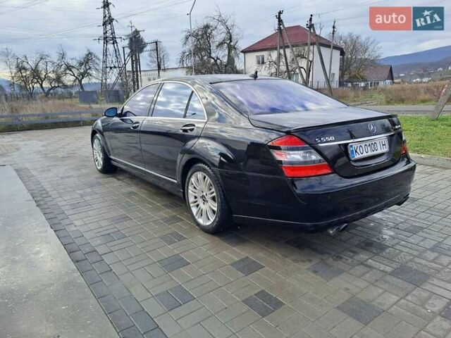 Черный Мерседес С Класс, объемом двигателя 5.5 л и пробегом 341 тыс. км за 8000 $, фото 9 на Automoto.ua
