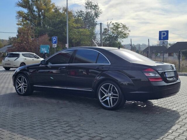 Мерседес С Класс 2008 в Кривом Роге на Automoto.ua Черный Мерседес С Класс, объемом двигателя 5.5 л и пробегом 188 тыс. км за 10550 $, фото 3 на Automoto.ua