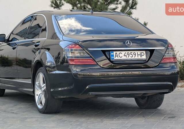Черный Мерседес С Класс, объемом двигателя 2.99 л и пробегом 375 тыс. км за 10999 $, фото 11 на Automoto.ua
