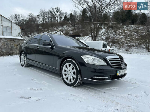 Чорний Мерседес С Клас, об'ємом двигуна 5.46 л та пробігом 129 тис. км за 17000 $, фото 3 на Automoto.ua