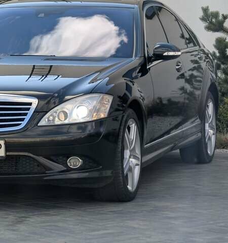 Черный Мерседес С Класс, объемом двигателя 2.99 л и пробегом 375 тыс. км за 10999 $, фото 2 на Automoto.ua