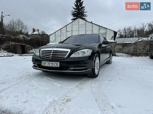 Чорний Мерседес С Клас, об'ємом двигуна 5.46 л та пробігом 129 тис. км за 17000 $, фото 1 на Automoto.ua