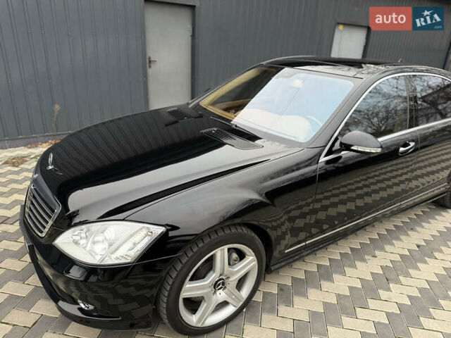Черный Мерседес С Класс, объемом двигателя 5.46 л и пробегом 70 тыс. км за 20500 $, фото 25 на Automoto.ua