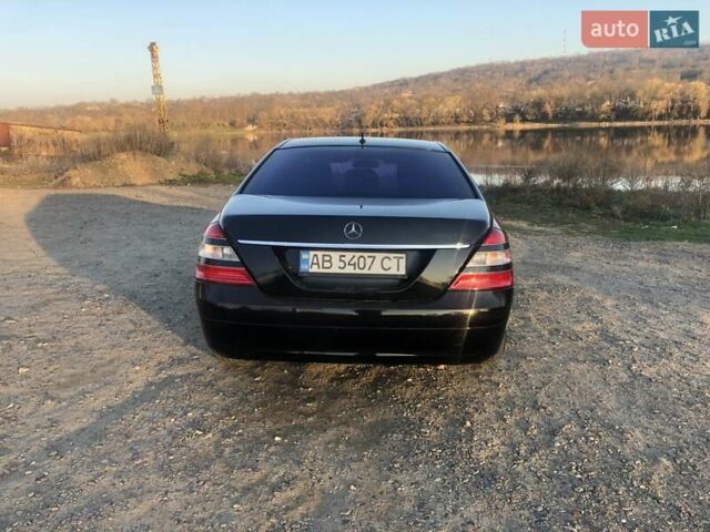 Чорний Мерседес С Клас, об'ємом двигуна 4.7 л та пробігом 197 тис. км за 9999 $, фото 7 на Automoto.ua