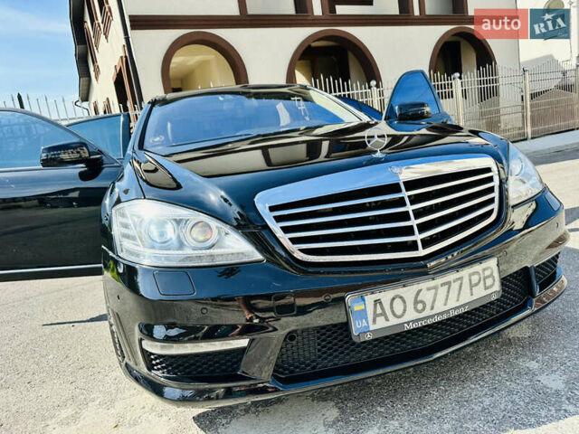 Черный Мерседес С Класс, объемом двигателя 5.5 л и пробегом 210 тыс. км за 12900 $, фото 94 на Automoto.ua