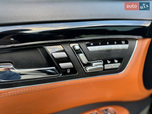 Черный Мерседес С Класс, объемом двигателя 4.66 л и пробегом 302 тыс. км за 9900 $, фото 17 на Automoto.ua