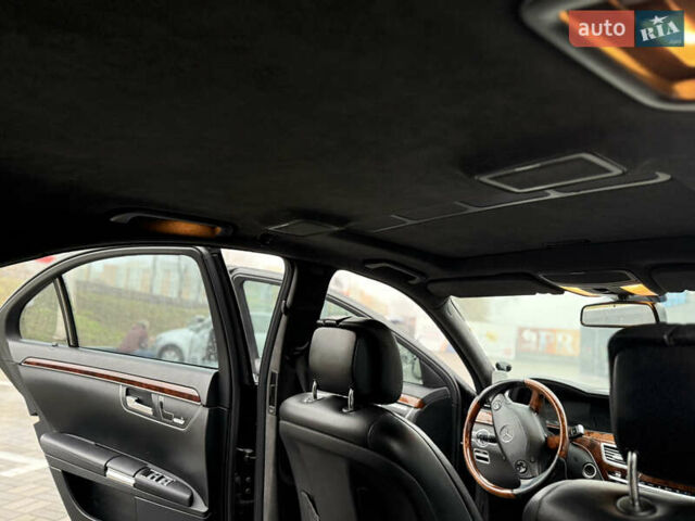 Черный Мерседес С Класс, объемом двигателя 2.99 л и пробегом 300 тыс. км за 10500 $, фото 8 на Automoto.ua