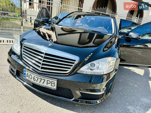Мерседес С Класс 2008 в Тячеве на Automoto.ua Черный Мерседес С Класс, объемом двигателя 5.5 л и пробегом 210 тыс. км за 13450 $, фото 25 на Automoto.ua