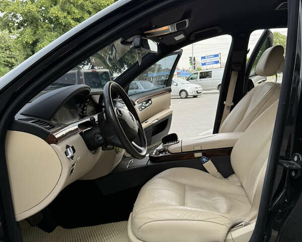 Мерседес С Класс 2008 в Хмельницком на Automoto.ua Черный Мерседес С Класс, объемом двигателя 3 л и пробегом 388 тыс. км за 10700 $, фото 51 на Automoto.ua