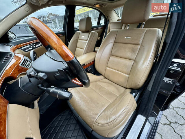Чорний Мерседес С Клас, об'ємом двигуна 6.21 л та пробігом 138 тис. км за 14900 $, фото 14 на Automoto.ua
