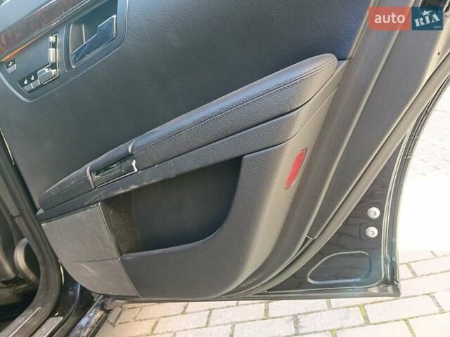 Чорний Мерседес С Клас, об'ємом двигуна 3.5 л та пробігом 243 тис. км за 14000 $, фото 13 на Automoto.ua