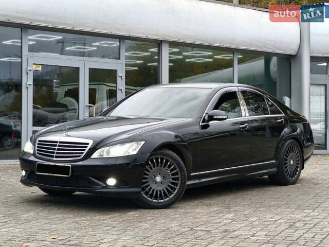 Чорний Мерседес С Клас, об'ємом двигуна 2.99 л та пробігом 328 тис. км за 12950 $, фото 1 на Automoto.ua