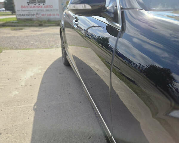 Чорний Мерседес С Клас, об'ємом двигуна 5.5 л та пробігом 260 тис. км за 12999 $, фото 2 на Automoto.ua