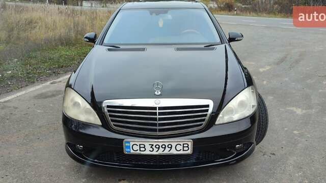 Чорний Мерседес С Клас, об'ємом двигуна 5.5 л та пробігом 198 тис. км за 12000 $, фото 3 на Automoto.ua