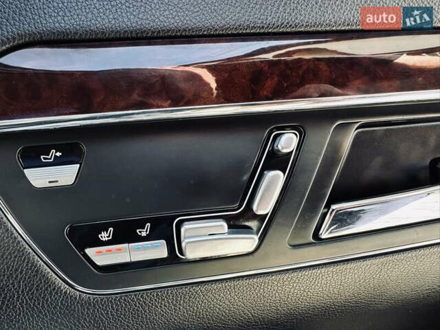 Черный Мерседес С Класс, объемом двигателя 5.5 л и пробегом 210 тыс. км за 12900 $, фото 19 на Automoto.ua