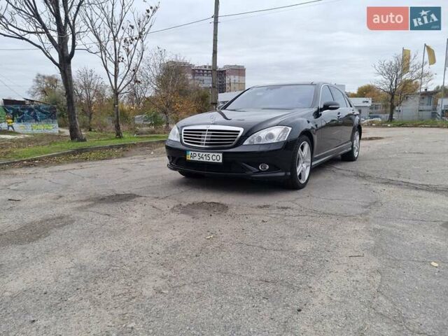 Черный Мерседес С Класс, объемом двигателя 5.5 л и пробегом 132 тыс. км за 21500 $, фото 16 на Automoto.ua