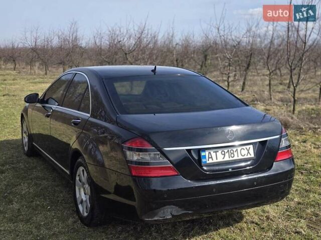 Чорний Мерседес С Клас, об'ємом двигуна 2.99 л та пробігом 312 тис. км за 12000 $, фото 9 на Automoto.ua